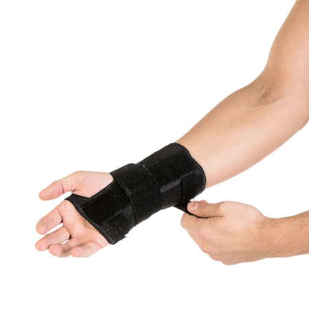 Бандаж на лучезапястный сустав компрессионный с анатомическими шинами Т.36.11R (Т-8311R) Trives