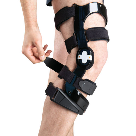 Ортез на коленный сустав (правый) Т.44.52R  Trives Ортез на коленный сустав (правый) Т.44.52R  Trives