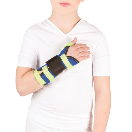 Детский бандаж на лучезапястный сустав (с фиксацией 1-го пальца) Т.36.30R (Т-8330) Trives Детский бандаж на лучезапястный сустав (с фиксацией 1-го пальца) Т.36.30R (Т-8330) Trives