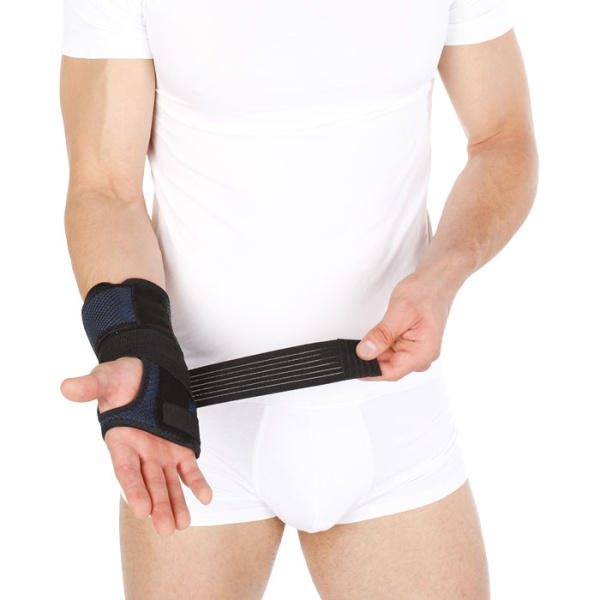 Бандаж на лучезапястный сустав Т-8391R Evolution   Бандаж на лучезапястный сустав Т-8391R Evolution